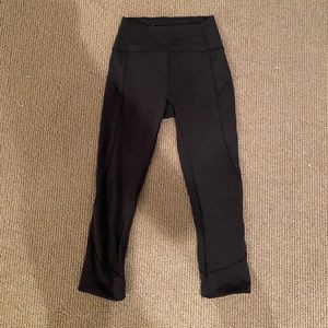 Black Lululemon Align (older) Crop 23”